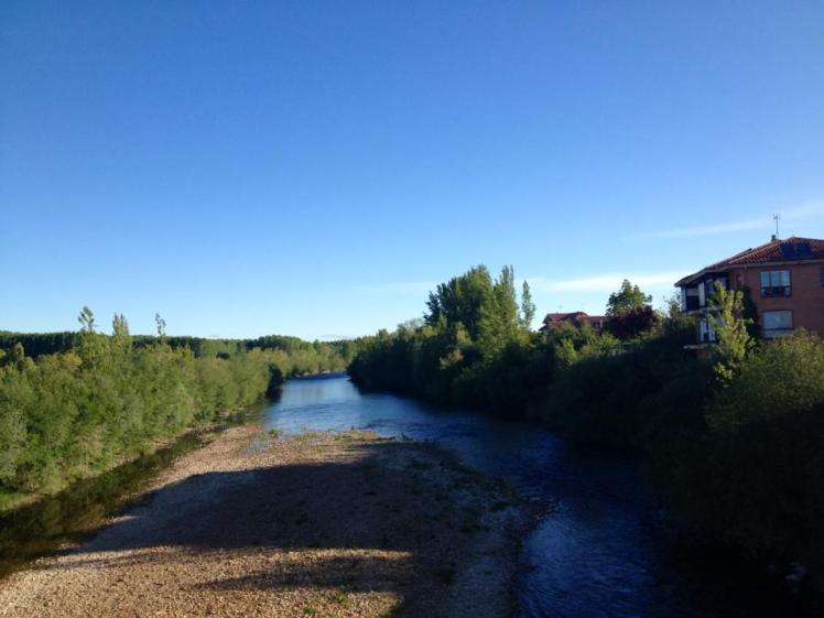 482437_10152952412785122_100932871_n