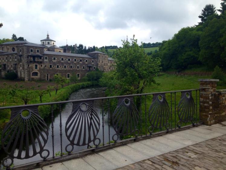 580690_10152971525775122_1035270372_n