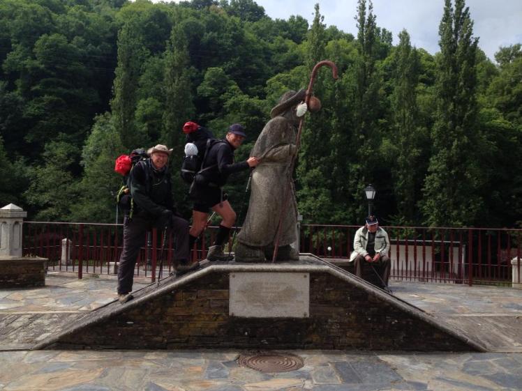 600477_10152971519065122_929113298_n