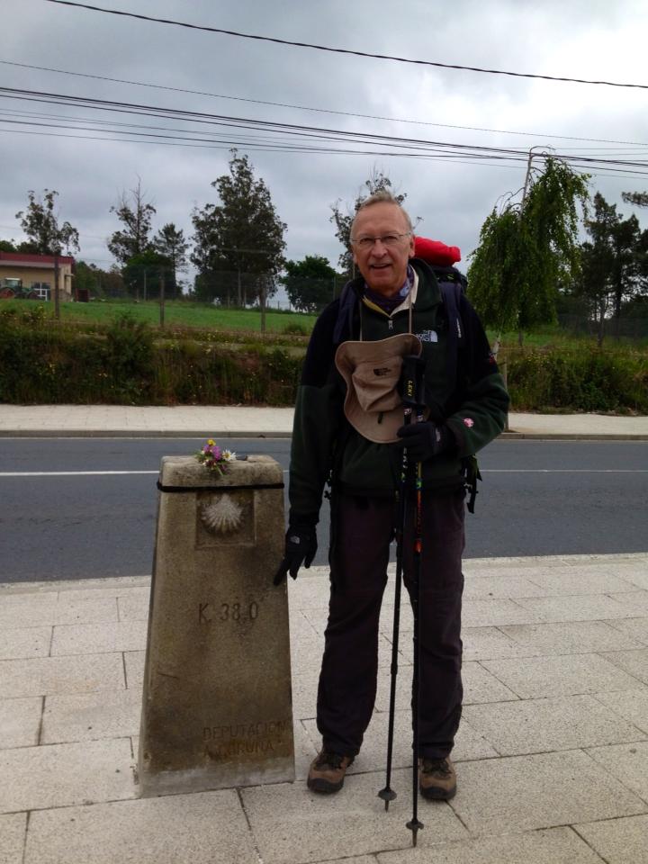 9374_10152981880890122_1641041844_n