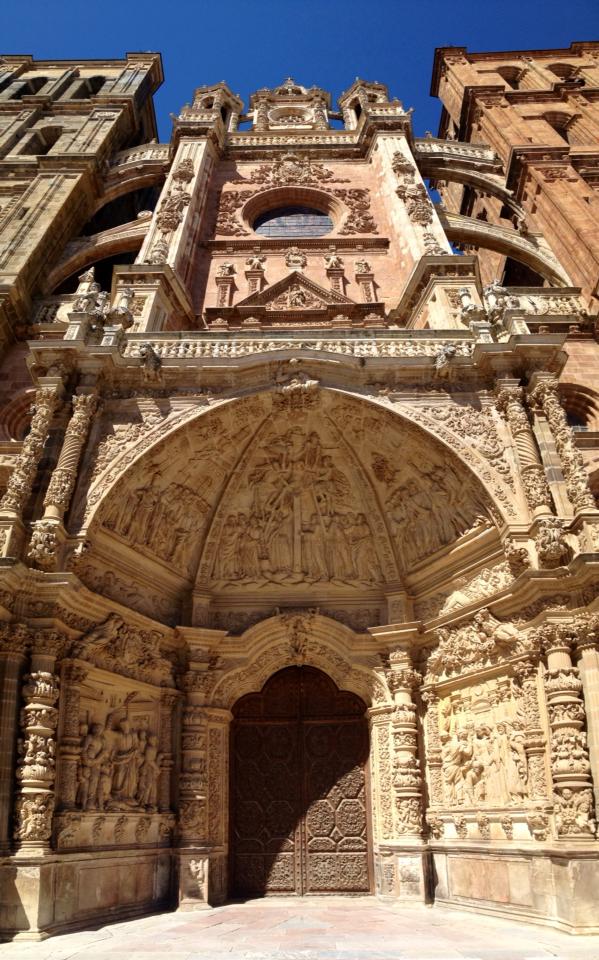 944433_10152952399540122_427328595_n