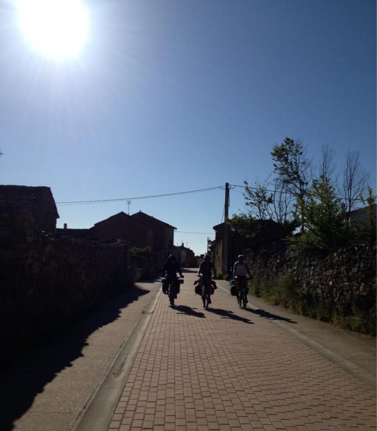 954695_10152955869260122_1990019720_n