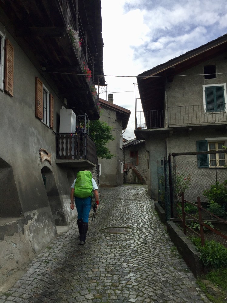 8B613A41-B81F-4FCC-9327-47E13B59D803