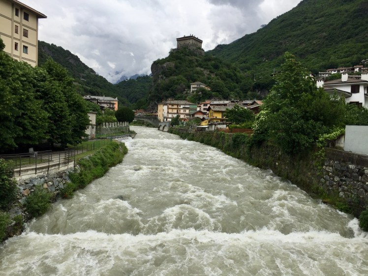 A5B603A3-7B74-4574-9496-F6A66F7B6CEB